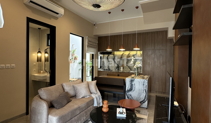 BIG SALE! Rumah 2 Lantai di Cluster Vola Turun Harga! 2