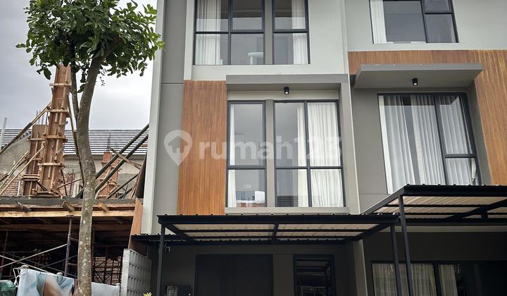 FOR SALE! Compact 3-Story House Just Steps Away from BSD Station