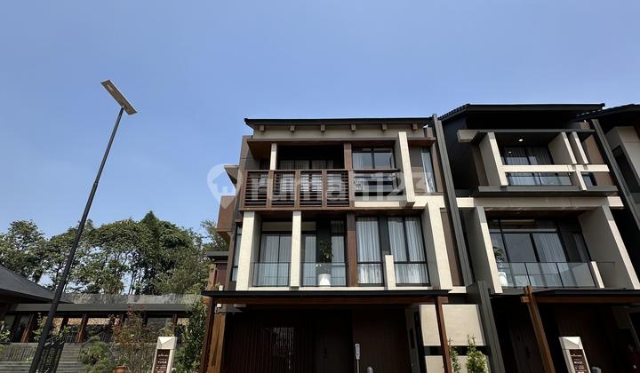 READY STOCK! Rumah Cantik 3 Lantai di Hierra Luas 9x20 BSD City READY STOCK! Rumah Cantik 3 Lantai di Hierra Luas 9x20 BSD City