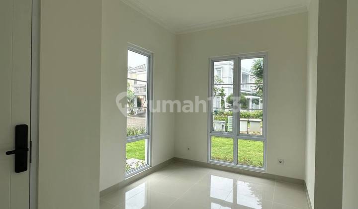 Butuh Dana! Rumah 2 Lantai Jual Murah di Alicante Gading Serpong 2