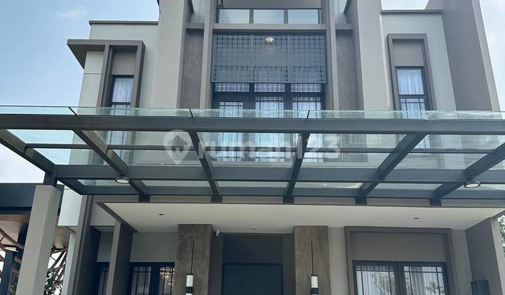 Grand Pasadena Village 2 Lantai + Attic Room Dekat UMN Grand Pasadena Village 2 Lantai + Attic Room Dekat UMN