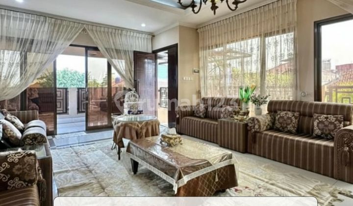 Dijual Rumah Mewah Full Furnished di Dalam Komplek, Jatinegara, Jakarta Timur Dijual Rumah Mewah Full Furnished di Dalam Komplek, Jatinegara, Jakarta Timur
