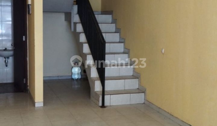 For Rent Strategic Shop House 2