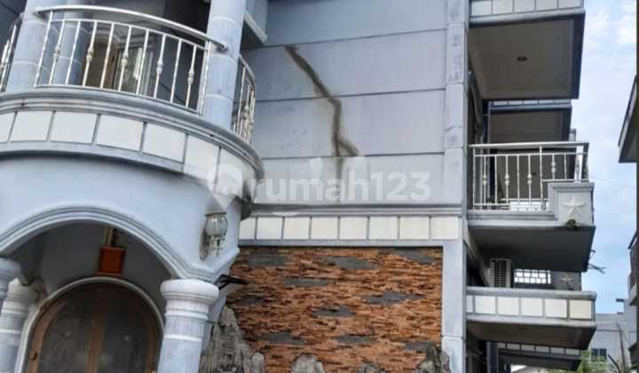 DIJUAL RUMAH MEWAH 2 LANTAI SIAP HUNI (JL. LILY 2 ) 2