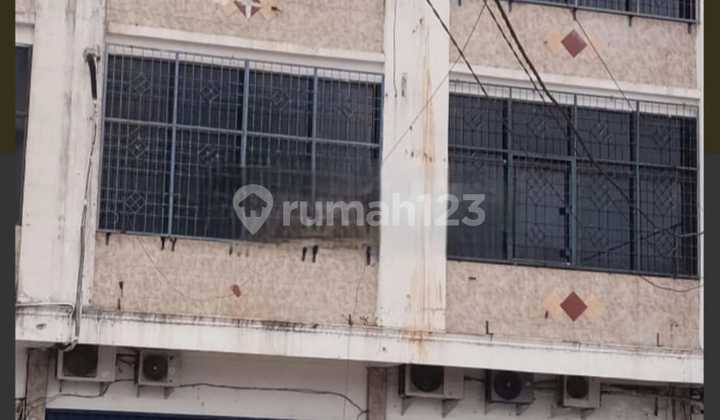 FOR RENT: 3.5-STORY SHOPHOUSE, 2 UNITS (ADJOINING), PANAM (SOEBRANTAS STREET) 1