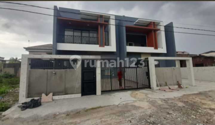 RUMAH MEWAH 2 LANTAI(JL. REPELITA 1 , KOMPLEK PONDOK MUTIARA ) RUMAH MEWAH 2 LANTAI(JL. REPELITA 1 , KOMPLEK PONDOK MUTIARA )