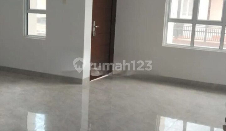 RUMAH 2 LANTAI CLUSTER ( JL REPELITA ) 2