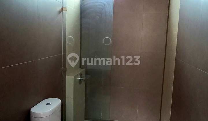 kamar mandi wts / dijual rumah siap