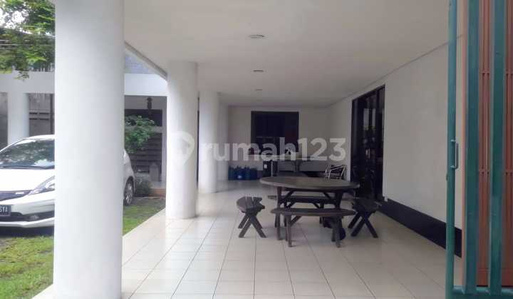 WTS / Dijual Rumah Kost Siap Huni Sudah Beroperasi di Grogol Petamburan, Jakarta WTS / Dijual Rumah Kost Siap Huni Sudah Beroperasi di Grogol Petamburan, Jakarta