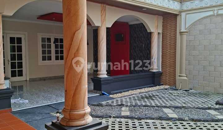 Wtl / Disewakan Rumah Siap Huni dan Lokasi Strategis di Taman Giri Loka, Bsd City, Serpong, Tangerang Selatan, Banten 2