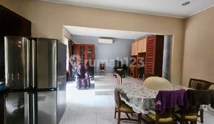 WTL / For Rent Fully Furnished House, Ready to Live In, and Highly Strategic Location in Foresta Cluster Giardina, BSD City, Cisauk, Tangerang, Banten