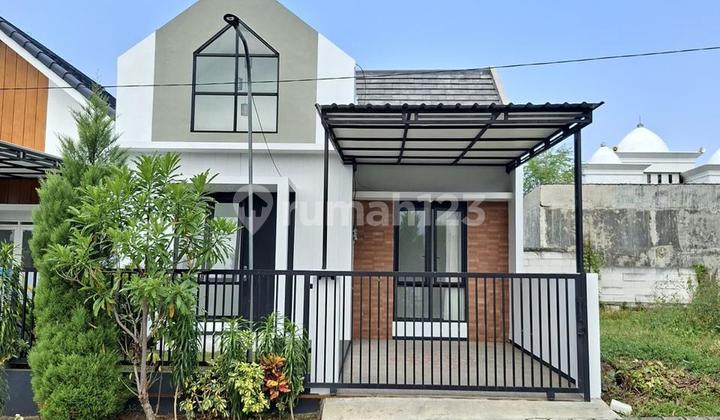 Rumah Mewah Free Biaya All In, Uang Muka Diangsur 12 Bulan, Kota Malang. SHM Rumah Mewah Free Biaya All In, Uang Muka Diangsur 12 Bulan, Kota Malang. SHM