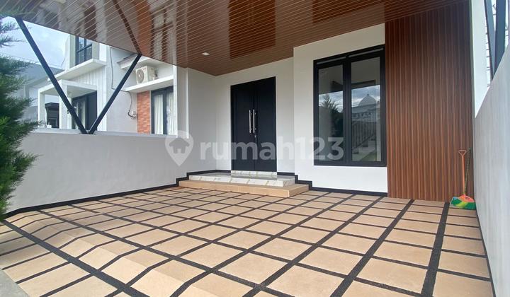 2-Story House Ready to Occupy in Malang City Area 2-Story House Ready to Occupy in Malang City Area