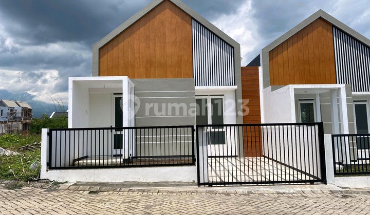 Ready. Bagus SHM di Jl. Renang No. 53, Tasikmadu, Lowokwaru, Kota Malang, Jawa Timur, Indonesia, 65143, Malang Kota.area Kampus Ready. Bagus SHM di Jl. Renang No. 53, Tasikmadu, Lowokwaru, Kota Malang, Jawa Timur, Indonesia, 65143, Malang Kota.area Kampus