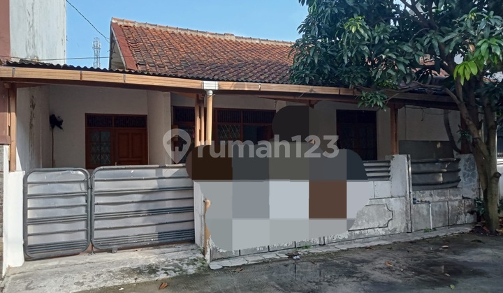 Di.jual.murah.rumah.di.komplek.taman.kopo.indah