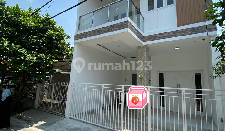 Modern 2-Story Fully Renovated Move-In Ready House in BSD City
