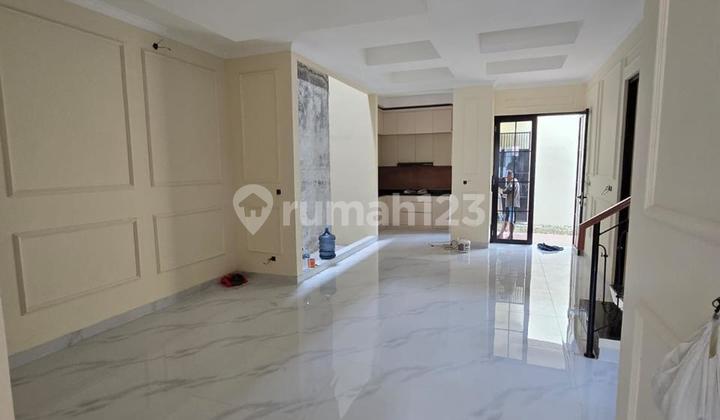 Rumah Bagus Siap Huni Modern Classic di Bsd 2