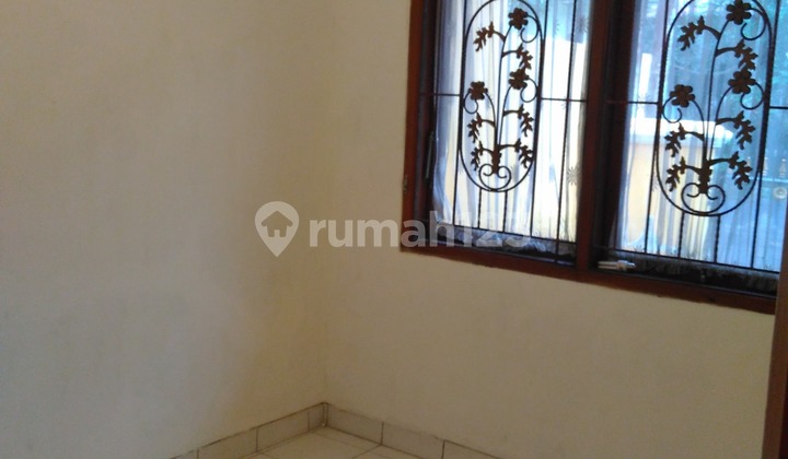 Rumah Siap Huni dan Sangat Terawat di Villa Nusa Indah 3, Gunung Putri, Bogor 2