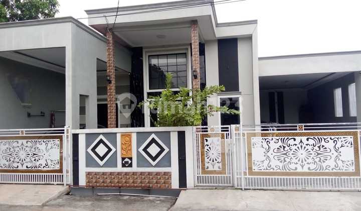 Rumah Cantik di Citra Indah, Jonggol, Bogor, Hoek