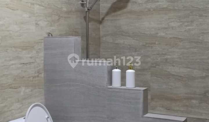 Rumah Mewah Siap Huni di Kota Wisata Cibubur Dekat Tol Nagrak dan Tol Narogong 2