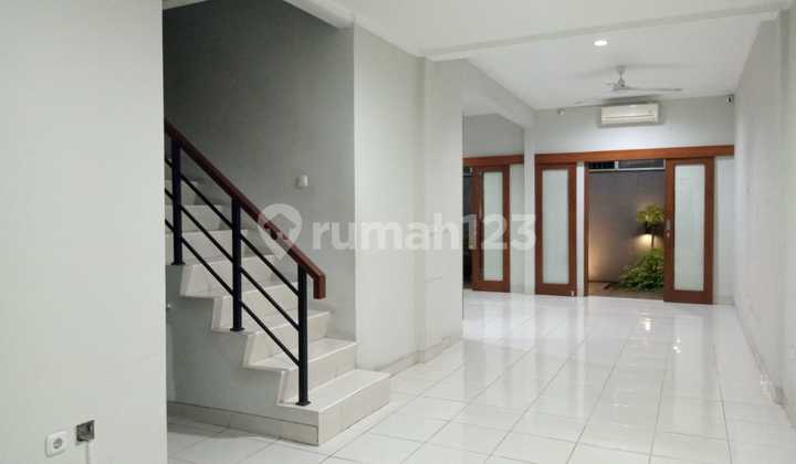 Rumah 2 lantai Siap Huni di Premier Teracce Ciracas Jakarta Timur Rumah 2 lantai Siap Huni di Premier Teracce Ciracas Jakarta Timur