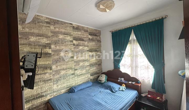 Rumah Hoek di Griya Cimanggis Depok Akses Toll Cijago dan Toll Cibubur Rumah Hoek di Griya Cimanggis Depok Akses Toll Cijago dan Toll Cibubur