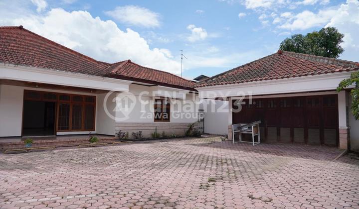 For Rent Spacious House in Strategic Location in Tulungagung