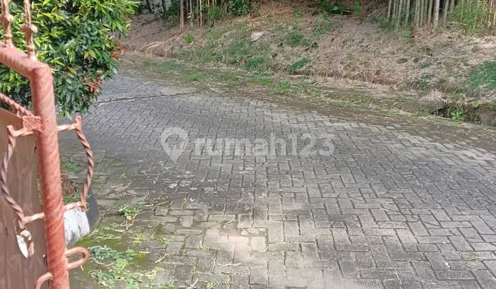 For Sale Very Cheap 1-Storey House with SHM in South Bekasi 2