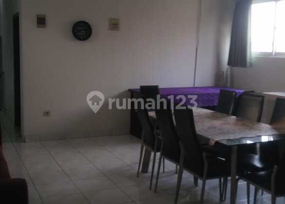 Disewakan Perkantoran Bagus Full Furnished dengan 15 Ruang Kerja, 1 Meeting, dan 2 Ruang Tamu di Cipete Jakarta Selatan