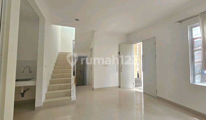 Disewakan Rumah Bagus Siap Huni Di Jakarta Garden City 2