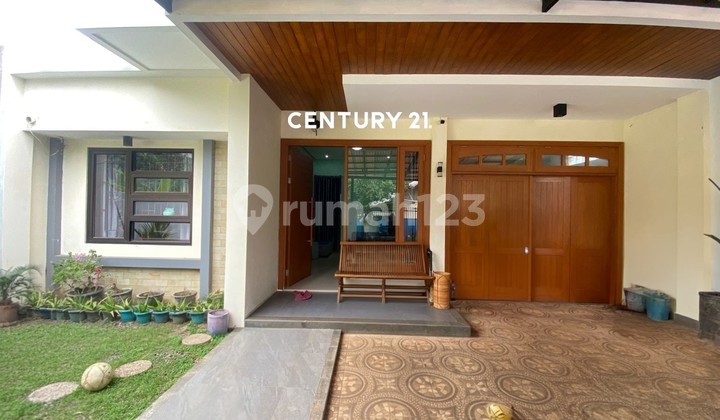 Beautiful Move-In Ready House for Sale in Pedurenan, Bekasi Beautiful Move-In Ready House for Sale in Pedurenan, Bekasi