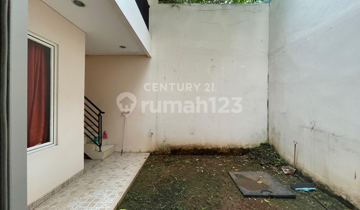 Dijual Rumah Siap Huni Di Cluster Maple Barat 2 Summarecon Bekasi 2