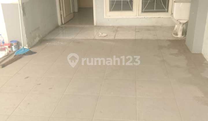 For Sale House In Taman Harapan Baru West Bekasi