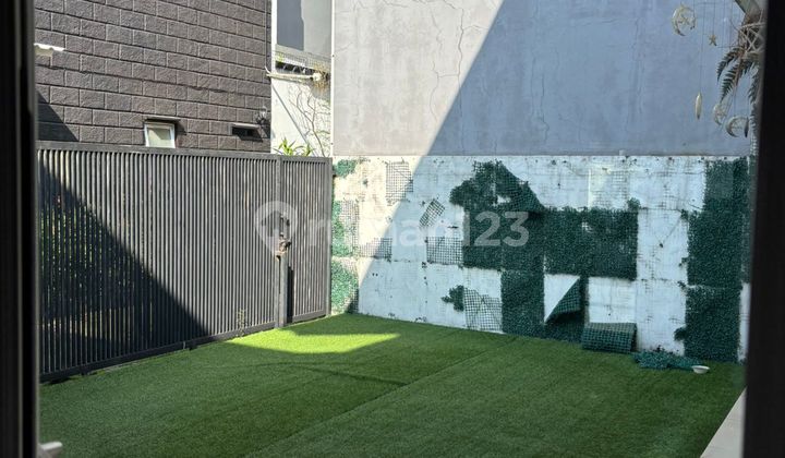 Dijual Rumah Cantik, Siap Huni Cluster Palm Spring, Jgc