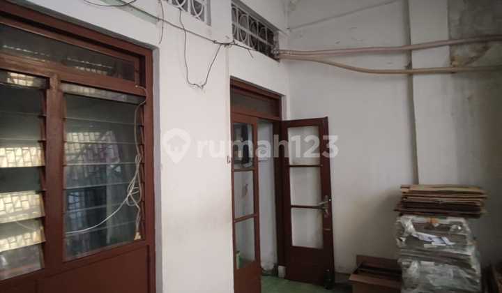 Ruko Indomaret Dekat Pasar Baru di Bawah NJOP Jakarta Pusat Ruko Indomaret Dekat Pasar Baru di Bawah NJOP Jakarta Pusat