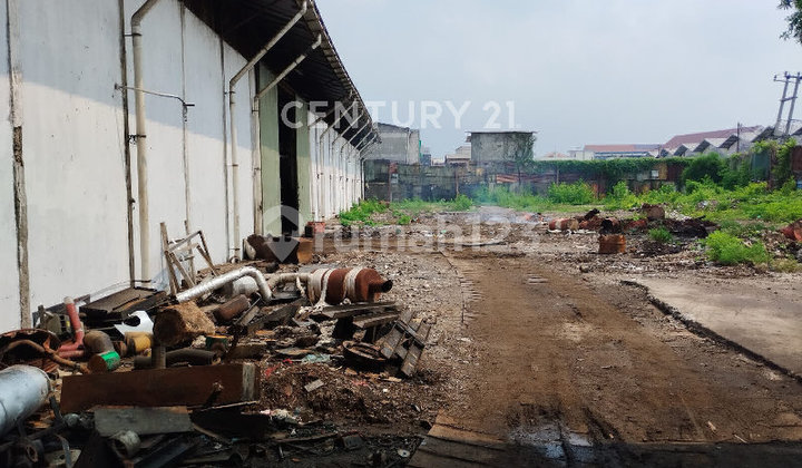 Warehouse for Sale in Kapuk Kamal, Near Cengkareng Ring Road, Land Measurement Included