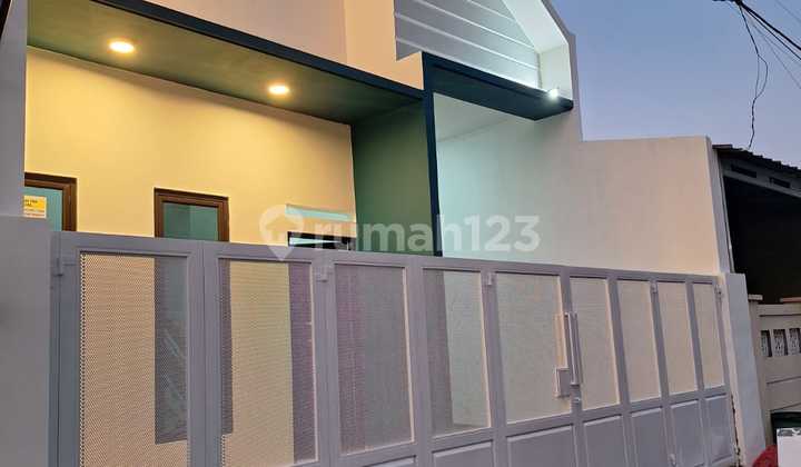 2-Story House in Tytyan Kencana, Just a Step Away from Summarecon Mall Bekasi 2