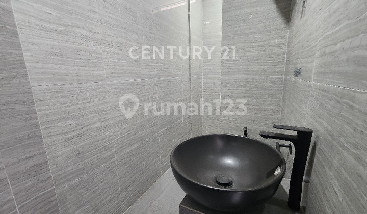 Rare Find, Renovated Shop House, Move-in Ready in Menteng, Central Jakarta. 2