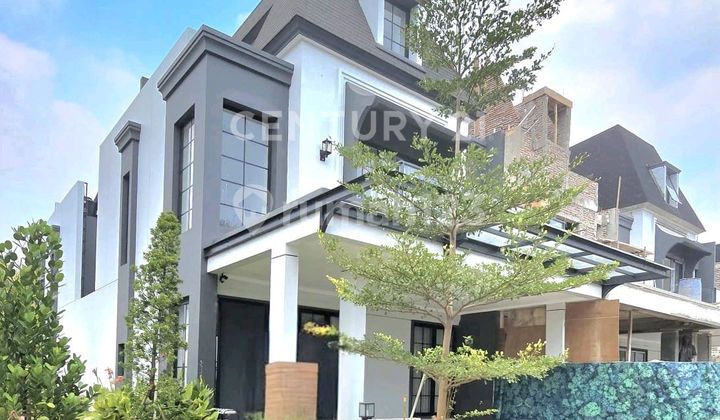 Hook House 2 Floors Attic Room Near Aeon Mall. Metland Cakung