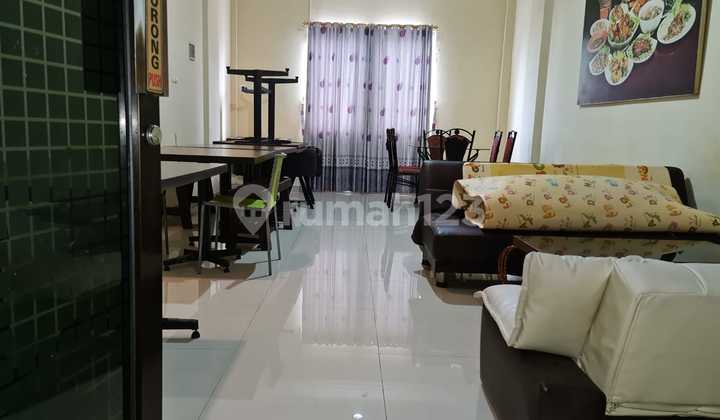 3.5-Storey Shophouse for Sale/Rent, Strategically Located Near Pakuwon Mall & Revo. Pekayon 2