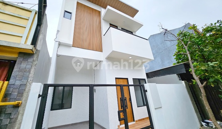 Rumah 2Lt Bangunan Baru di Pesona Anggrek Bekasi Dekat Summarecon 2