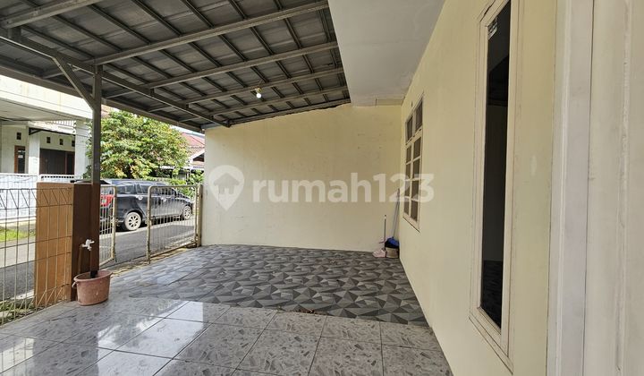 East Facing Hook House, Taman Pulo Gebang, East Jakarta 2