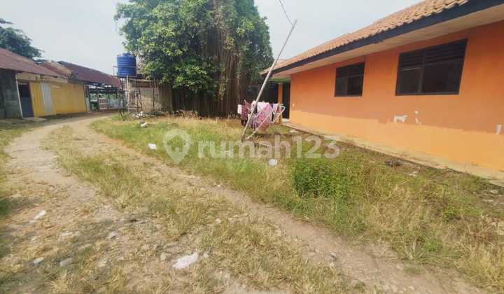 DIJUAL CEPAT & TURUN HARGA! Tanah Komersial Lebar 90m di Sawangan Raya Depok – Lokasi Strategis Pinggir Jalan Besar DIJUAL CEPAT & TURUN HARGA! Tanah Komersial Lebar 90m di Sawangan Raya Depok – Lokasi Strategis Pinggir Jalan Besar