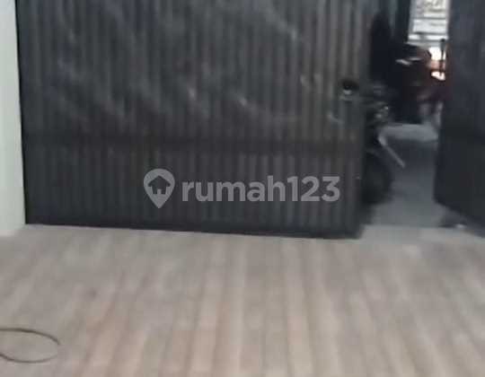 Neat & Well-Maintained House - Pup Babelan 2