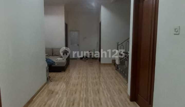 Neat and Ready-to-Occupy House in Villa Nisa Indah 3 Gunung Putri, Bogor – Main Road Location! 2