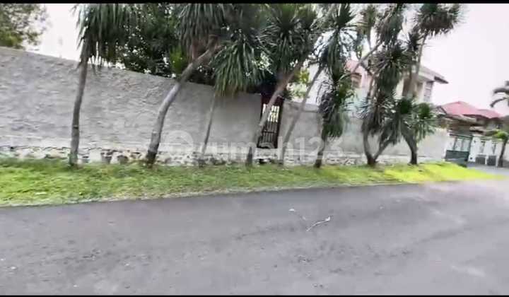 Tanah Kavling Dekat Danau di Kawasan Elite Cibubur - Ciracas Jakarta Timur Tanah Kavling Dekat Danau di Kawasan Elite Cibubur - Ciracas Jakarta Timur