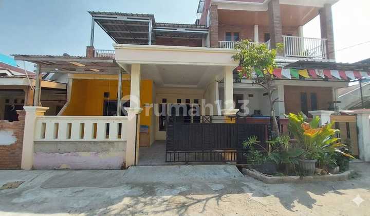 Rumah 2 Lantai Bebas Banjir di Pondok Ungu Permai Sektor V