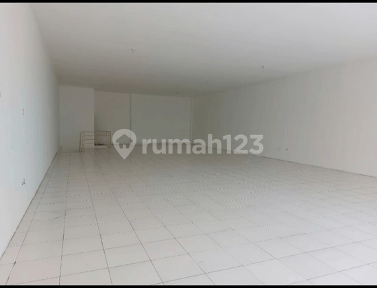 For Rent: Adjacent Shophouses Suitable for All Types of Businesses in Narogong 2