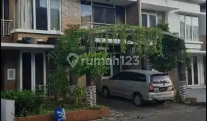 Rumah Cantik Siap Huni di Perumahan Green Court Lake Jakarta Barat 2