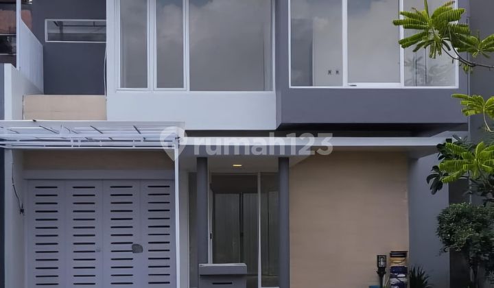 Rumah Mewah Ciputra Strategis Siap Huni Baru Renovasi Tengah Kota